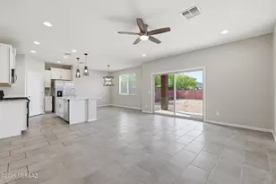 11926 W Charismatic Dr, Marana, AZ 85653 - Photo 5