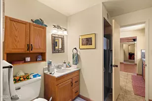 177 N Abrego Dr, Green Valley, AZ 85614 - Photo 15