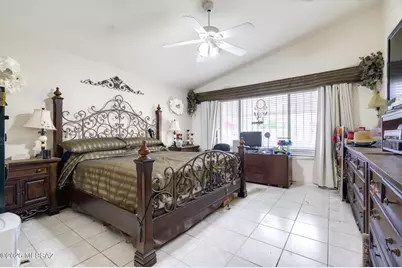 10238 E Watson Drive, Tucson, AZ 85730 - Photo 9