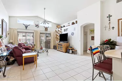 10238 E Watson Drive, Tucson, AZ 85730 - Photo 9