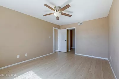 6335 N Barcelona Lane #723, Tucson, AZ 85704 - Photo 17