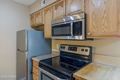 6335 N Barcelona Lane #723, Tucson, AZ 85704 - Photo 11