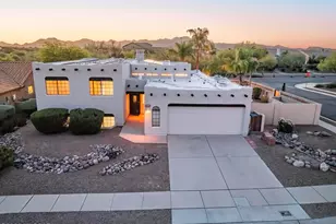 12831 N Meadview Way, Oro Valley, AZ 85755 - Photo 1