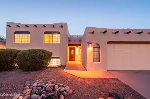 12831 N Meadview Way, Oro Valley, AZ 85755 - Photo 9
