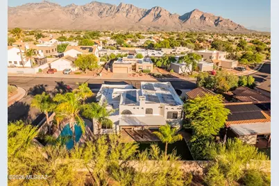 12831 N Meadview Way, Oro Valley, AZ 85755 - Photo 5
