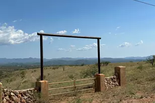 187 Lado De Loma Dr, Patagonia, AZ 85624 - Photo 1