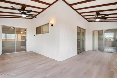 1625 W Calle Hacienda, Green Valley, AZ 85622 - Photo 25