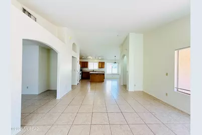 8980 E Marci Lynne Way, Tucson, AZ 85747 - Photo 5