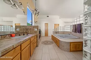 10426 E Cloudcroft Dr, Hereford, AZ 85615 - Photo 21