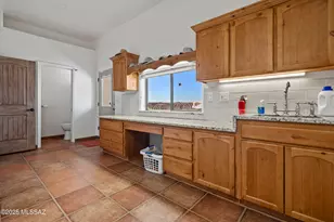 10426 E Cloudcroft Dr, Hereford, AZ 85615 - Photo 29