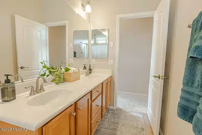 7554 W Higgins Feather Court, Tucson, AZ 85743 - Photo 33