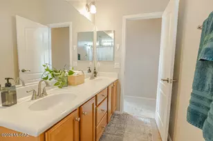 7554 W Higgins Feather Ct, Tucson, AZ 85743 - Photo 33