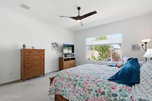 558 N Sonoma Vista Dr, Green Valley, AZ 85614 - Photo 25