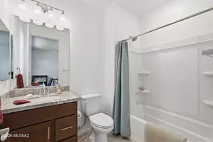 558 N Sonoma Vista Dr, Green Valley, AZ 85614 - Photo 31