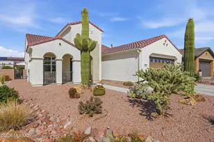 558 N Sonoma Vista Dr, Green Valley, AZ 85614 - Photo 9