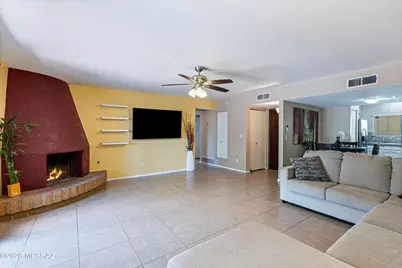 1909 N Linden Circle, Tucson, AZ 85715 - Photo 7
