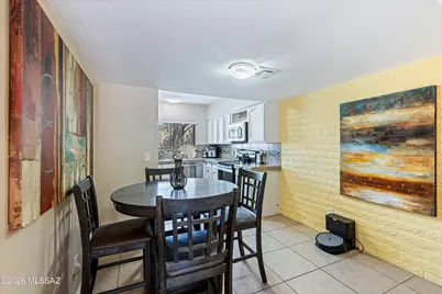 1909 N Linden Circle, Tucson, AZ 85715 - Photo 9