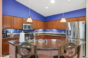 2436 E Overview Ln, Green Valley, AZ 85614 - Photo 13