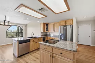 4931 N Pontatoc Rd, Tucson, AZ 85718 - Photo 19