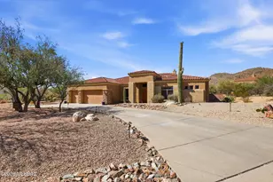 13924 N Dog Leg Ln, Marana, AZ 85658 - Photo 3