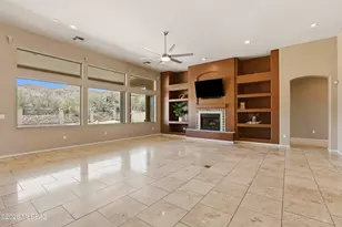 13924 N Dog Leg Ln, Marana, AZ 85658 - Photo 9
