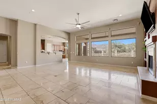 13924 N Dog Leg Ln, Marana, AZ 85658 - Photo 11