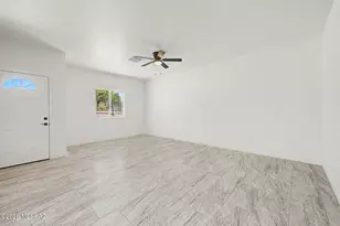 1310 E Suncrest Dr, Tucson, AZ 85756 - Photo 7