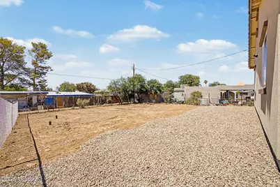 1310 E Suncrest Drive, Tucson, AZ 85756 - Photo 31