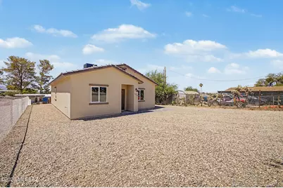 1310 E Suncrest Drive, Tucson, AZ 85756 - Photo 3
