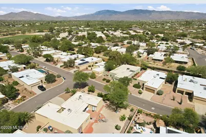 1836 N Ranch Drive, Tucson, AZ 85715 - Photo 29