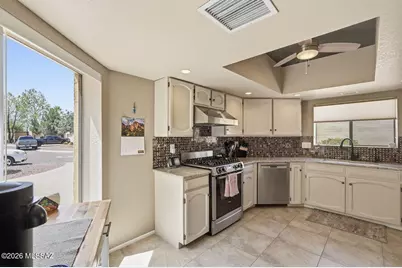 1836 N Ranch Drive, Tucson, AZ 85715 - Photo 11