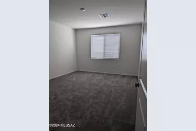2195 W Desert Topaz Way, Tucson, AZ 85742 - Photo 9