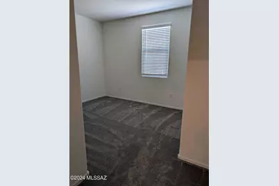 2195 W Desert Topaz Way, Tucson, AZ 85742 - Photo 17