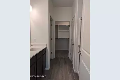 2195 W Desert Topaz Way, Tucson, AZ 85742 - Photo 11