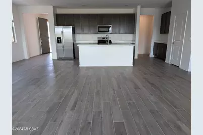 2195 W Desert Topaz Way, Tucson, AZ 85742 - Photo 5