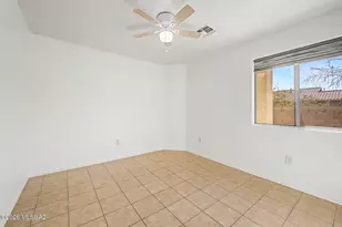 11499 W Magic Song St, Marana, AZ 85658 - Photo 15