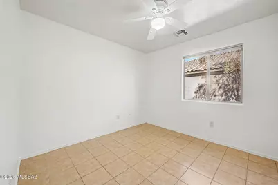 11499 W Magic Song Street, Marana, AZ 85658 - Photo 15