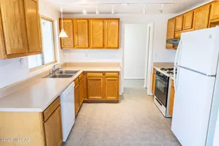 6661 S Vereda De Las Casitas, Tucson, AZ 85746 - Photo 9