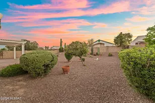1755 N VÃ­a Cananea, Green Valley, AZ 85614 - Photo 35