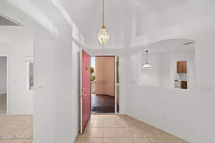 1755 N VÃ­a Cananea, Green Valley, AZ 85614 - Photo 9