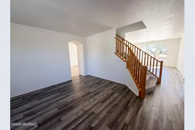 7143 S Valley Stream Drive, Tucson, AZ 85757 - Photo 9