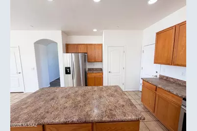 7143 S Valley Stream Drive, Tucson, AZ 85757 - Photo 7