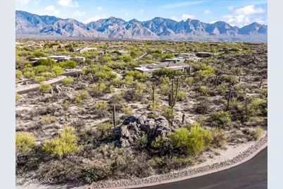 530 E Thunderstorm Place #116, Oro Valley, AZ 85755 - Photo 1