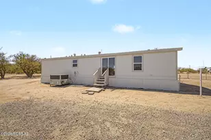 9240 S Honeysuckle Farm Trail, Tucson, AZ 85735 - Photo 25