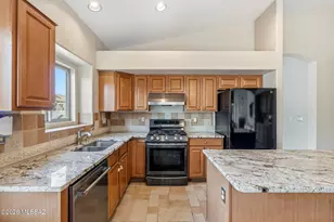7473 N Clemens Way, Tucson, AZ 85743 - Photo 17