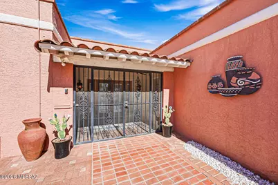1121 N Abrego Drive, Green Valley, AZ 85614 - Photo 11