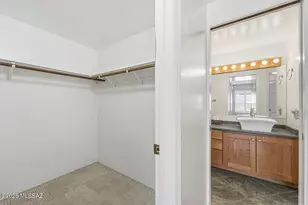 1121 N Abrego Dr, Green Valley, AZ 85614 - Photo 35
