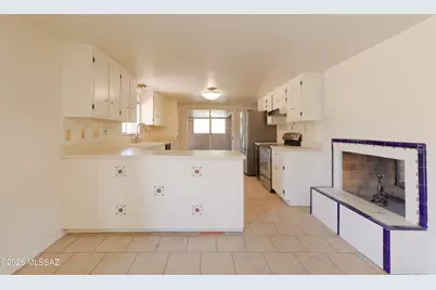 8042 E Mi Casita, Tucson, AZ 85715 - Photo 7
