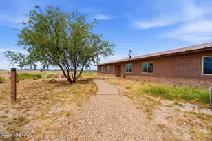 13781 S Rocky Ridge Ln, Benson, AZ 85602 - Photo 7