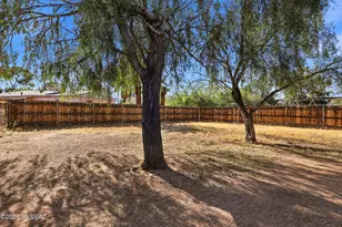 1413 N Craycroft Rd, Tucson, AZ 85712 - Photo 3